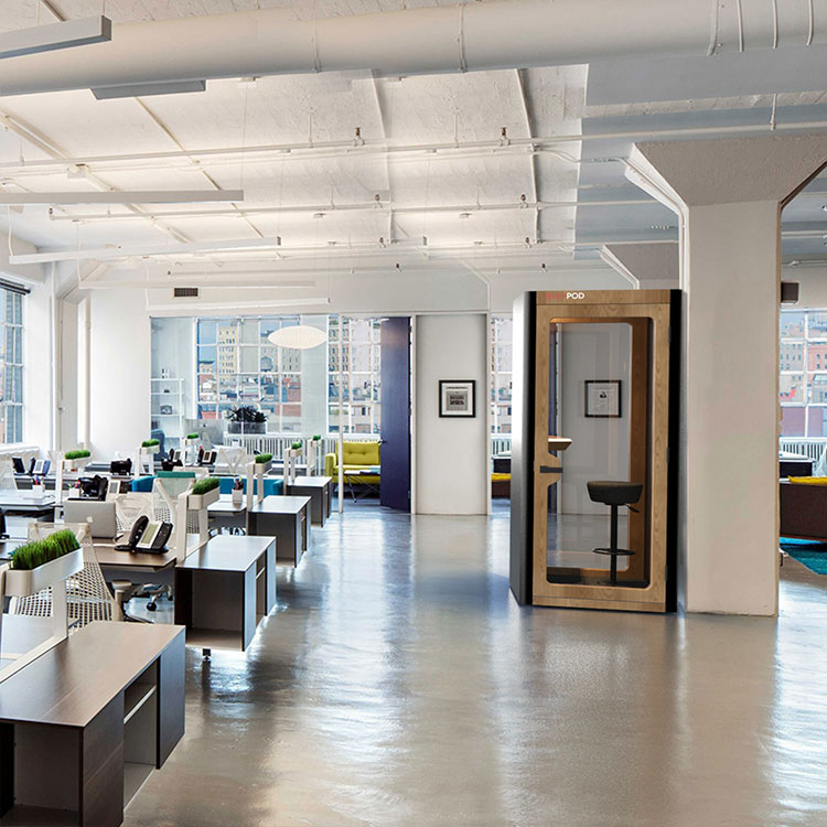 Akoestische belcel voor stilteruimte op kantoor